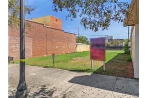 215 MAGNOLIA AVENUE, SANFORD, FL 32771 - MLS#MFRO6399658
