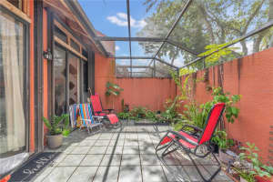 1490 LAGUNA LANE, PEMBROKE PINES, FL 33026 - MLS#MFRO6399685