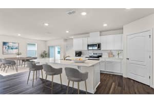 5137 FLAMELEAF STREET, APOPKA, FL 32712 - MLS#MFRO6399742