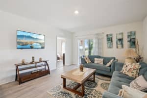 916 AUGUST SKY DRIVE, DELTONA, FL 32738 - MLS#MFRO6399791