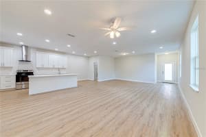 257 PINE AVENUE, OVIEDO, FL 32765 - MLS#MFRO6399969