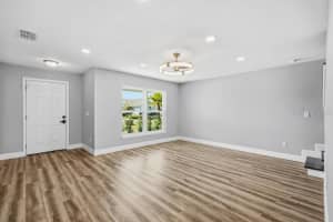 728 BELVOIR DRIVE, DAVENPORT, FL 33837 - MLS#MFRO6400057