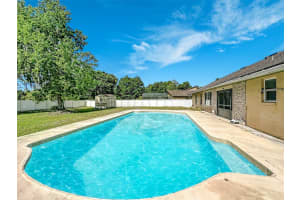 1951 GREEN MEADOW LANE, ORLANDO, FL 32825 - MLS#MFRO6400087