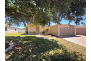 6457 MYRTLEWOOD DRIVE, LAKELAND, FL 33810 - MLS#MFRO6400197