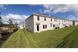 806 LYNX ST, DAVENPORT, FL 33837 - MLS#MFRO6400240