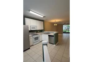 809 SHROPSHIRE, SANFORD, FL 32771 - MLS#MFRO6400308