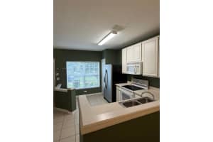 809 SHROPSHIRE, SANFORD, FL 32771 - MLS#MFRO6400308