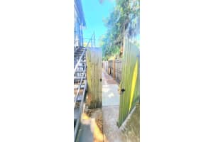 301 SE AVENUE B #2, WINTER HAVEN, FL 33880 - MLS#MFRO6400322