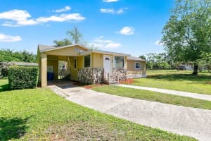 595 3RD STREET, OVIEDO, FL 32765 - MLS#MFRO6400334