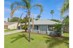 8453 MATTITUCK CIRCLE, ORLANDO, FL 32829 - MLS#MFRO6400344