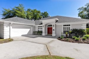 2054 SAWGRASS DRIVE, APOPKA, FL 32712 - MLS#MFRO6400371