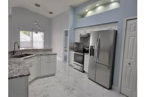 1379 OSPREY WAY, APOPKA, FL 32712 - MLS#MFRO6400446