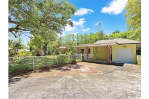 600 MONTGOMERY AVENUE, DELAND, FL 32720 - MLS#MFRO6400501