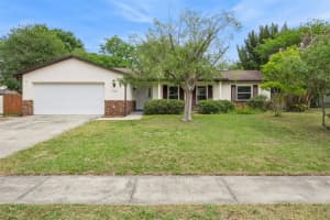 706 VANDERGRIFT DRIVE, OCOEE, FL 34761 - MLS#MFRO6400529