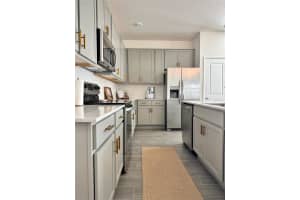 4120 JESPERSEN STREET, APOPKA, FL 32712 - MLS#MFRO6400546