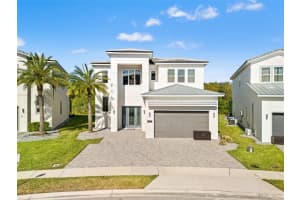 2021 OAK CREEK LOOP, DAVENPORT, FL 33837 - MLS#MFRO6400554