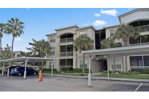 3051 Greystone Loop #302, KISSIMMEE