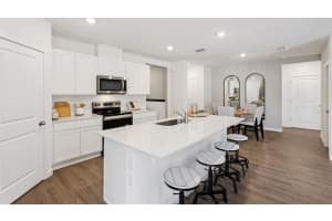 1001 CHAMPION RDG DRIVE, DAYTONA BEACH, FL 32124 - MLS#MFRO6400621