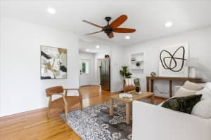 1012 SHINE AVENUE, ORLANDO, FL 32803 - MLS#MFRO6400638