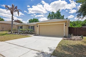 127 LAUREL RIDGE AVENUE, OCOEE, FL 34761 - MLS#MFRO6400688