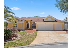 334 Grand Reserve Dr, DAVENPORT