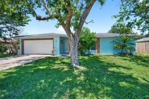 250 PERTH AVENUE, MERRITT ISLAND, FL 32953 - MLS#MFRO6400765