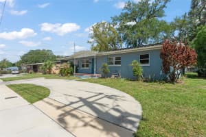 715 BEACON ROAD, LAKELAND, FL 33803 - MLS#MFRO6400778