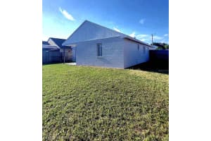4865 KINGSTON CIRCLE, KISSIMMEE, FL 34746 - MLS#MFRO6400817
