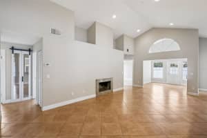 108 EDGEWATER CIRCLE, SANFORD, FL 32773 - MLS#MFRO6400885