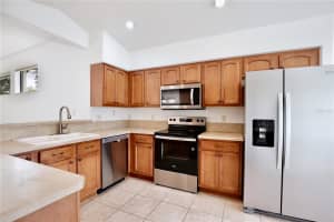 27210 STONEY BROOK DRIVE, LEESBURG, FL 34748 - MLS#MFRO6400899