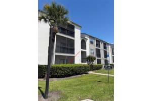 2130 CASCADES BOULEVARD, KISSIMMEE, FL 34741 - MLS#MFRO6400900