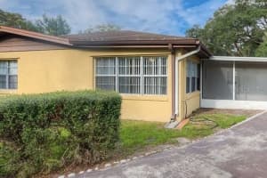 1 AURORA DRIVE, APOPKA, FL 32703 - MLS#MFRO6400998