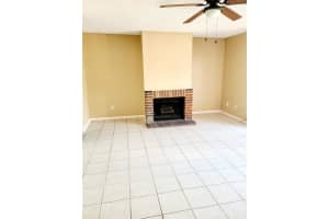 2330 HUNTINGTON GREEN CT #6, ORLANDO, FL 32839 - MLS#MFRO6401022
