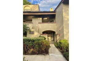 1236 SAINT TROPEZ CIRCLE, ORLANDO, FL 32806 - MLS#MFRO6401028