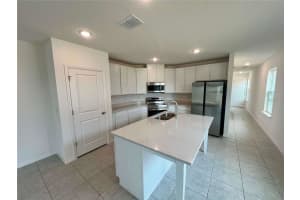 2747 SAN MARCO WAY, WINTER HAVEN, FL 33884 - MLS#MFRO6401087