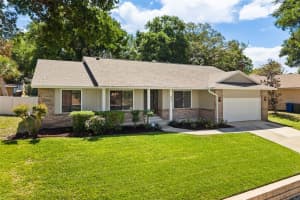 925 RED DANDY DRIVE, ORLANDO, FL 32818 - MLS#MFRO6401092