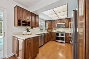 121 PEACOCK DRIVE, ALTAMONTE SPRINGS, FL 32701 - MLS#MFRO6401149