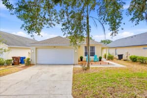 1518 Gulf Vue Dr, HAINES CITY