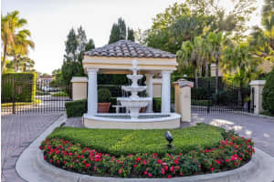 2428 VIA GENOVA, APOPKA, FL 32712 - MLS#MFRO6401231