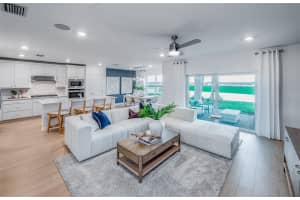 3654 CAMBRIDGE BROOK DRIVE, DAVENPORT, FL 33837 - MLS#MFRO6401234