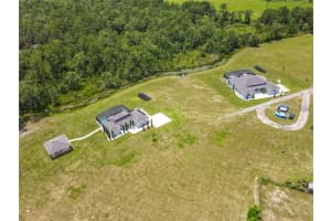 10220 & 10224 BAY LAKE ROAD, GROVELAND, FL 34736 - MLS#MFRO6401254