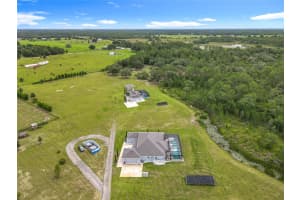 10220 & 10224 BAY LAKE ROAD, GROVELAND, FL 34736 - MLS#MFRO6401254