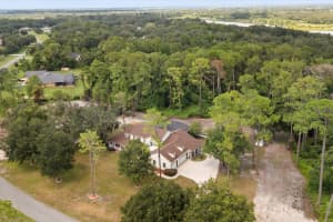 27012 GRAND OAK LANE, TAVARES, FL 32778 - MLS#MFRO6401285