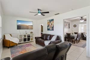 303 GRANADA ROAD, AUBURNDALE, FL 33823 - MLS#MFRO6401332