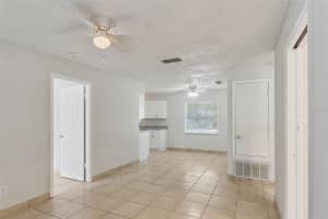 2853 SANFORD AVENUE, SANFORD, FL 32773 - MLS#MFRO6401347