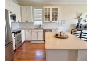 287 FALLEN OAK COURT, EUSTIS, FL 32736 - MLS#MFRO6401463