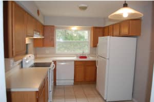 2887 BERMUDA AVENUE, APOPKA, FL 32703 - MLS#MFRO6401469