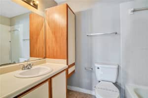 1081 HIAWASSEE ROAD, ORLANDO, FL 32835 - MLS#MFRO6401502