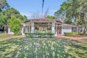 495 1ST STREET, GENEVA, FL 32732 - MLS#MFRO6401594
