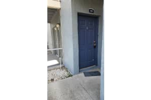 3838 Bay Club Cir #103, KISSIMMEE